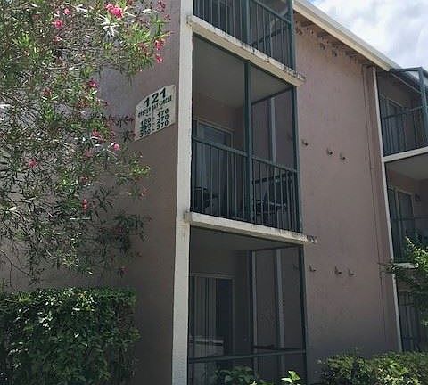 2nd image of 121 Oyster Bay Cir APT 210