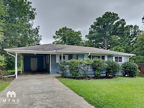 921 N Highland Dr Photo 1