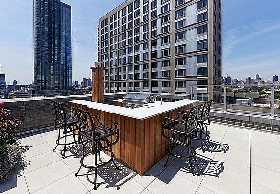 2nd image of 4121 24th St APT 10H