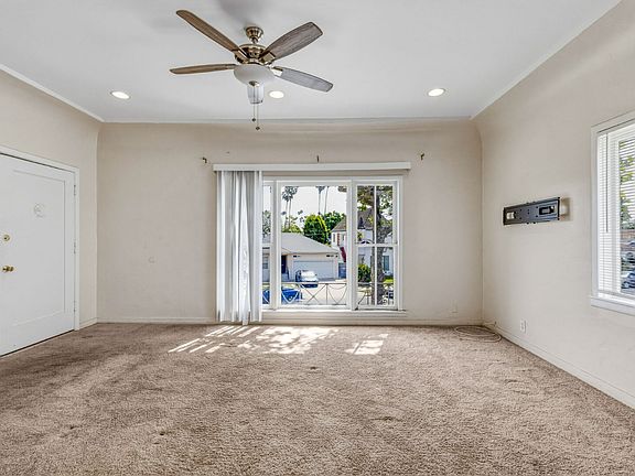 4th image of 4103 1/2 Garthwaite Ave #1