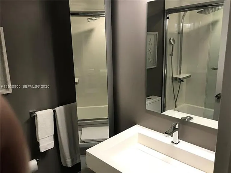 100 Lincoln Rd #314-B — Photo 29