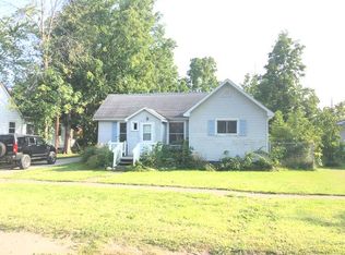 119 Saginaw St, Beaverton, MI 48612