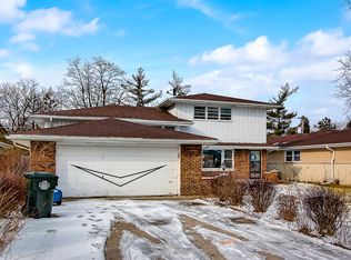 7724 Cronin Ave, Justice, IL 60458