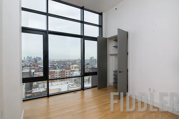 Rented by The KCI Group | media 77