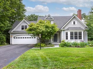 56 Cross Hill Rd, Cape Elizabeth, ME 04107