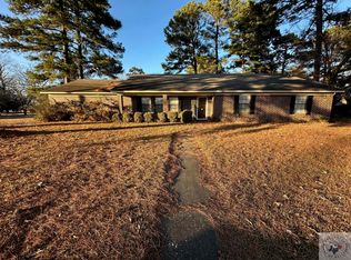 1 Pine Trl, Texarkana, AR 71854