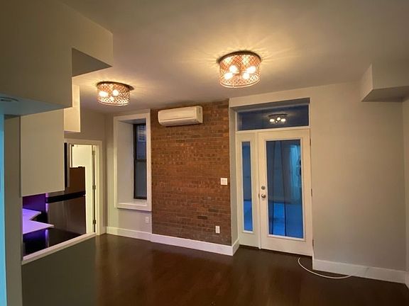 5th image of 612 W 182nd St #Basement