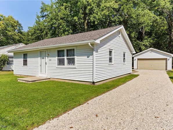 1313 New Jersey Ave, Mc Donald, OH 44437