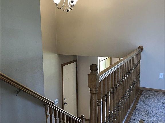 4th image of 101 Doral Dr