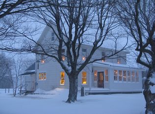 36 Quaker Rd, Grand Isle, VT 05458