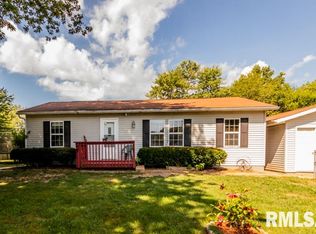 1339 Lakeview Ave, East Peoria, IL 61611