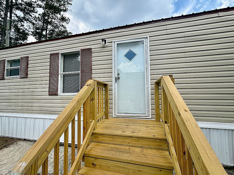 1st image of 152 Daisy St