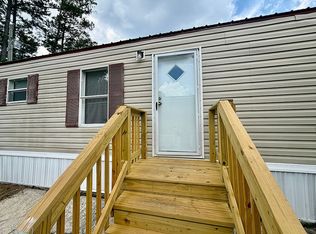 152 Daisy St, Jacksonville, NC 28546