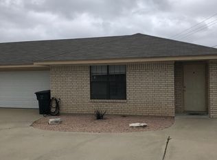 906B McDaniel Cir, Killeen, TX 76543