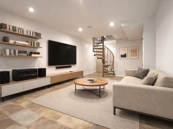 218 Withers Street image 1 of 9