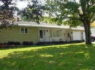 330 Lesada Ave, Shelby, MI 49455