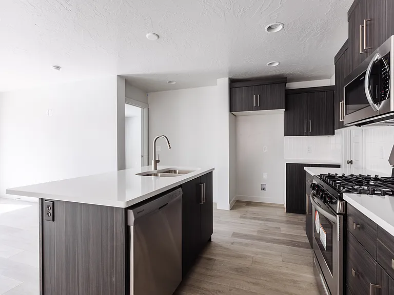 5989 S Europa Ln — Photo 6