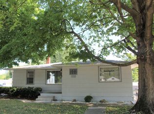 1029 Etna Ave, Huntington, IN 46750