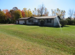 N5228 Town Hall Rd, Gleason, WI 54435