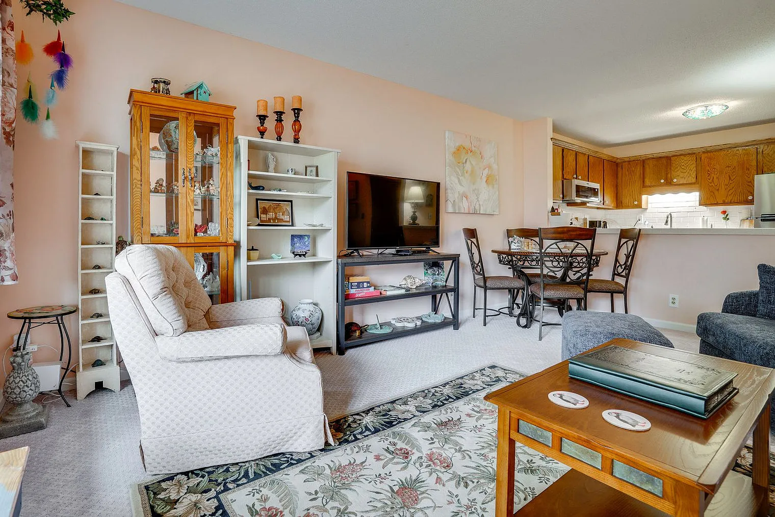 1 bed, 1.0 bath, 645 sqft, $3,128 — Photo 4