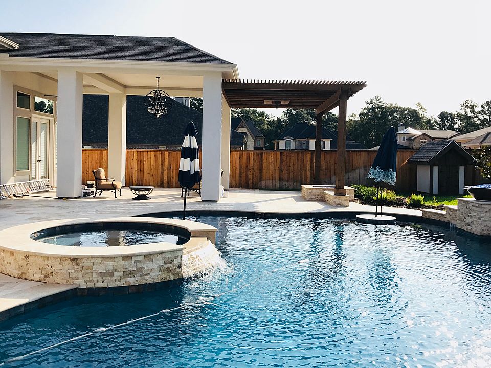 2nd image of 59 Oak Estates Dr