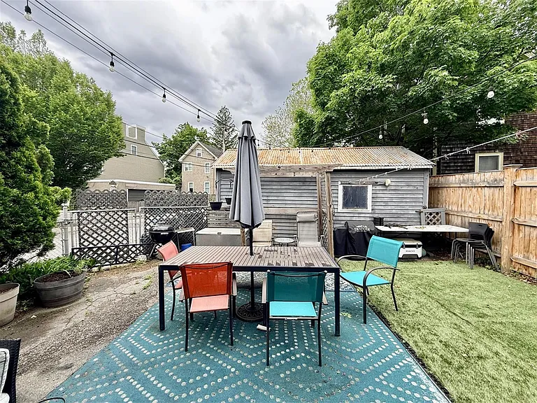 25 Verdun St #1 — Photo 9