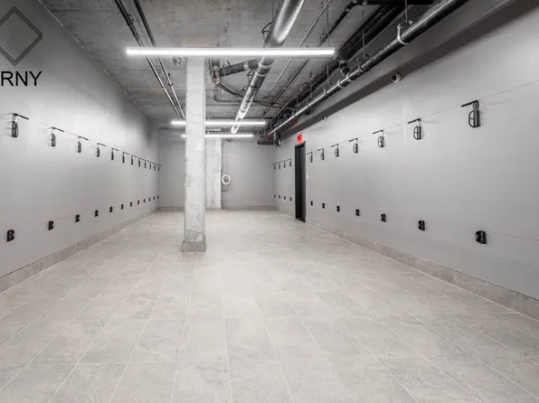 2807 Snyder Avenue image 19 of 23