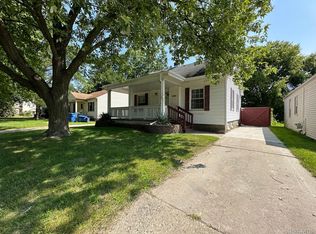 28580 Wexford Dr, Warren, MI