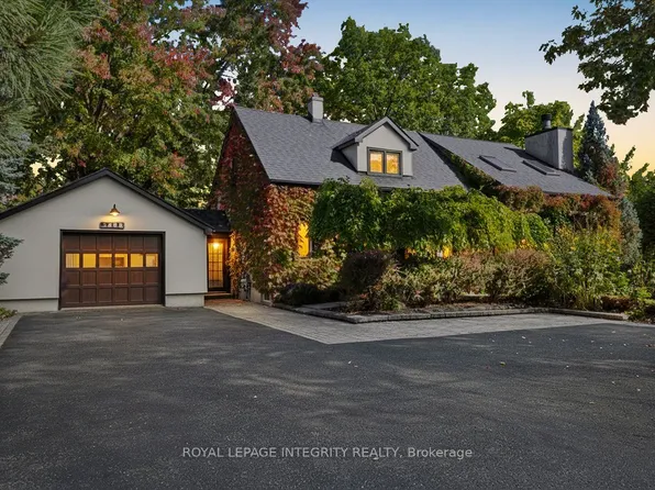 3565 Albion Rd, Ottawa, ON K1T 1A2