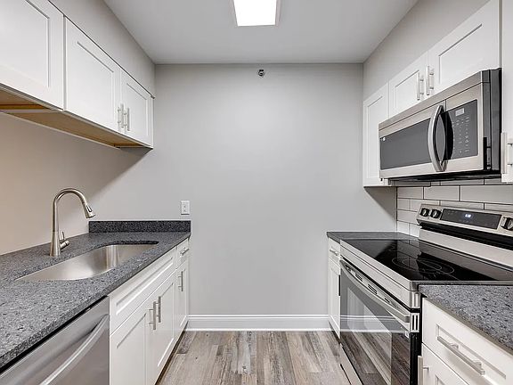 2nd image of 728 Frawley Rd APT 216