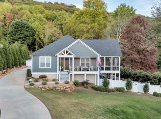 208 Mountain Edge Ct, Greenville, SC 29609