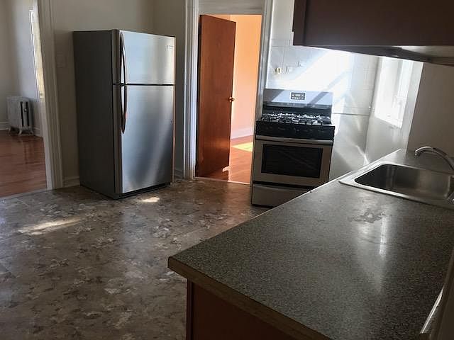 2nd image of 619 Euclid Ave #3