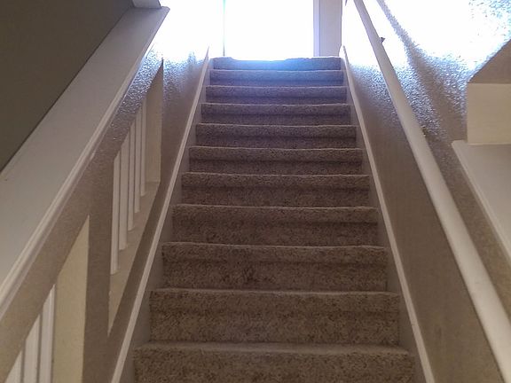 4th image of 10473 Silvercloud Dr