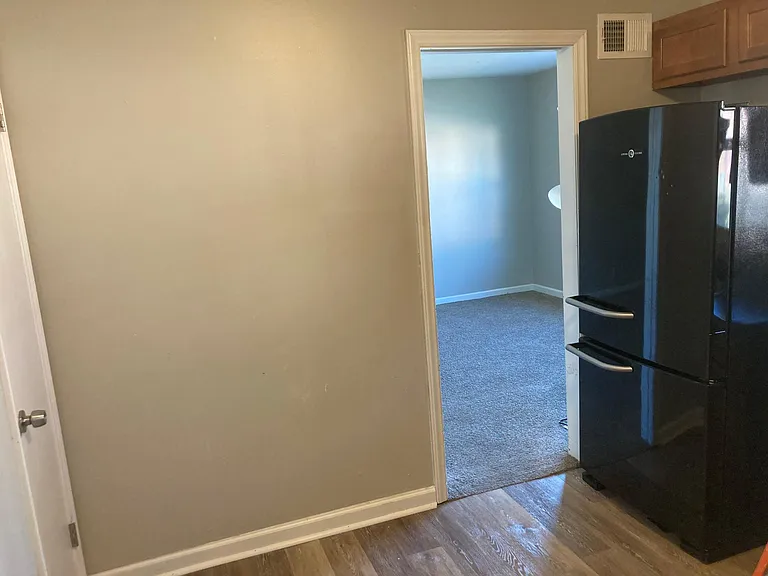 6021 Birch St — Photo 5