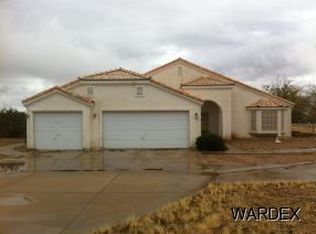 5670 W San Pedro Pl, Golden Valley, AZ 86413