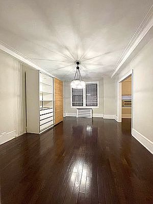 3rd image of 865 W End Ave APT 4B