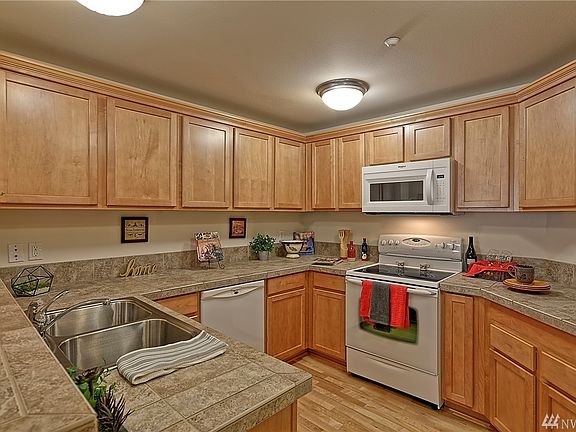 Well appointed kitchen with plenty of cabinet and counter space.