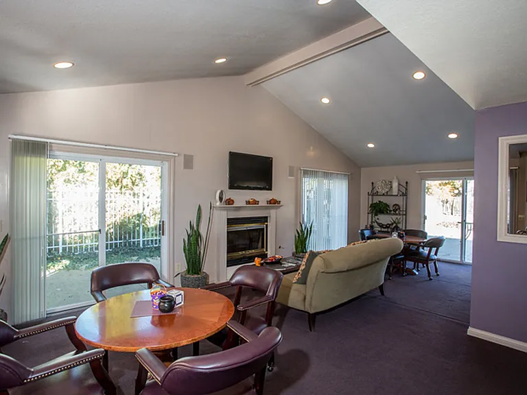 Eagle Landing Apartment Homes — Photo 21