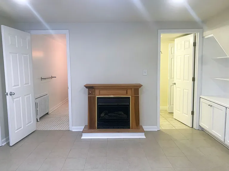 3446 Brown St NW — Photo 24