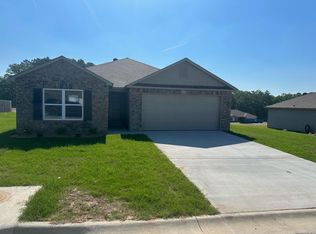 105 James Dr, Beebe, AR 72012