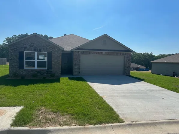 105 James Dr, Beebe, AR 72012