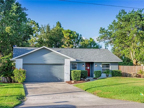 2nd image of 1929 Vienna Dr