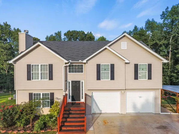 3315 Fair Hill Dr, Gainesville, GA 30507