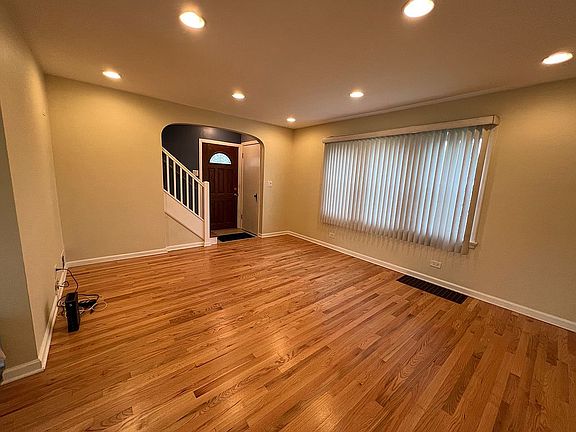 2nd image of 7818 W Summerdale Ave