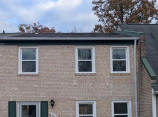 8409 Dampier Ct, Springfield, VA 22153