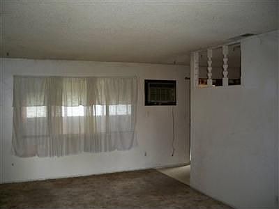 2nd image of 5821 Ambler St