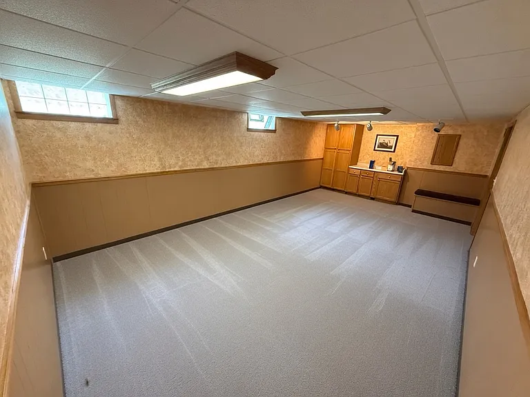 2806 E Bottsford Ave — Photo 10