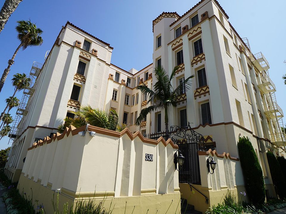 1st image of 330 California Ave #302