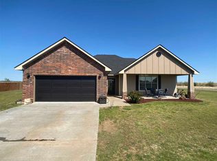 11876 NE Happy Hollow Rd, Elgin, OK 73538