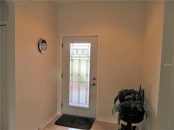 5th image of 686 Portofino Dr